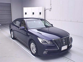 TOYOTA CROWN 2013