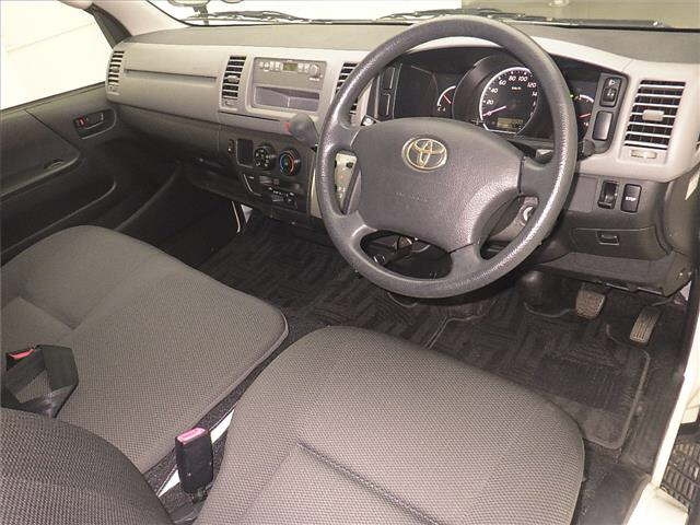 TOYOTA REGIUS ACE VAN 2013