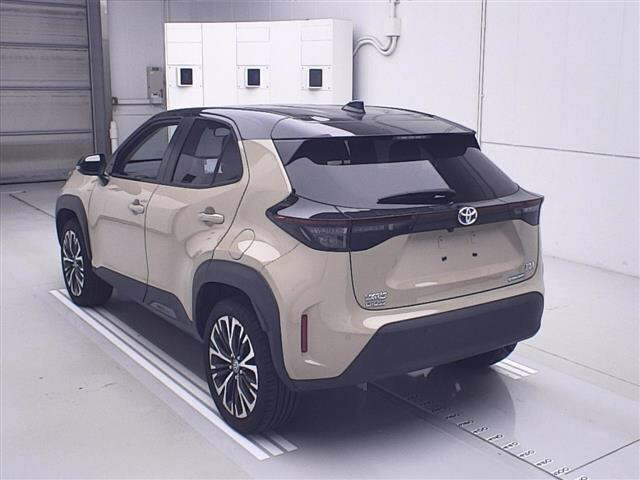 TOYOTA YARIS CROSS 2022
