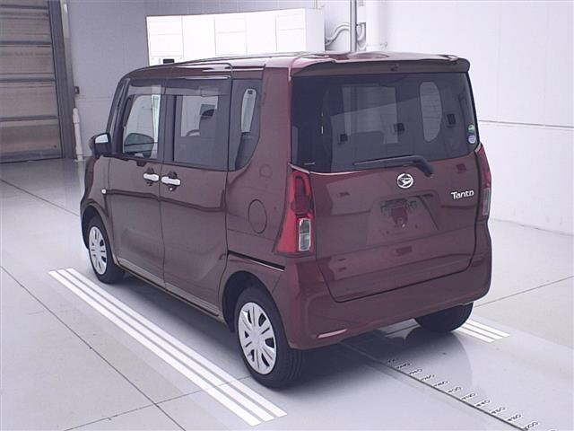 DAIHATSU TANTO 2020
