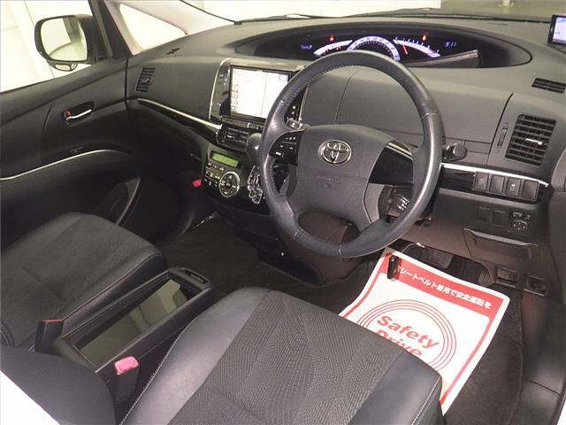 TOYOTA ESTIMA 2015