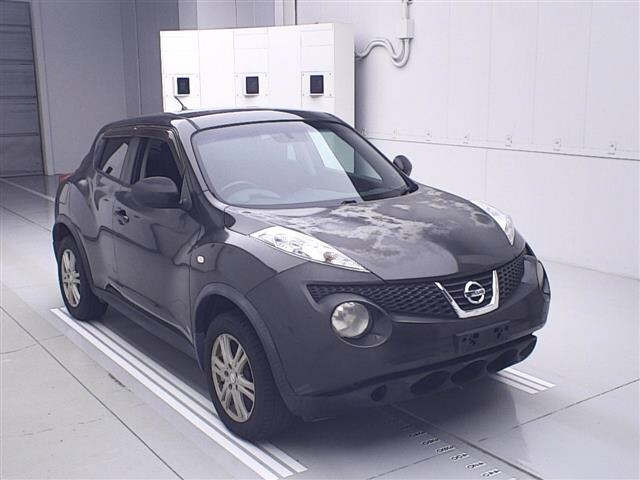 NISSAN JUKE 2010