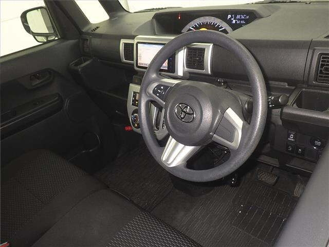 TOYOTA PIXIS MEGA 2015