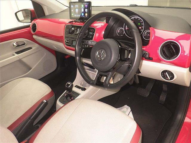 VOLKSWAGEN UP 2013