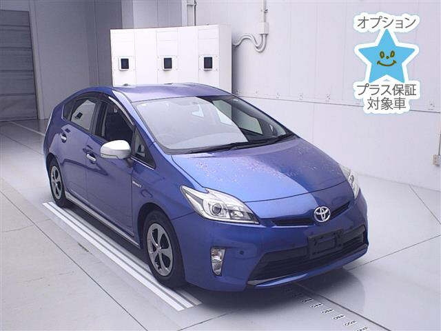 TOYOTA PRIUS 2014