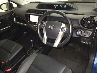 TOYOTA AQUA 2013