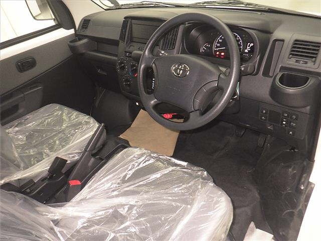 TOYOTA TOWN ACE VAN 2025