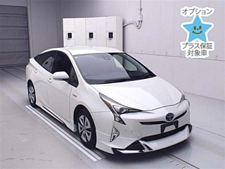 TOYOTA PRIUS 2018