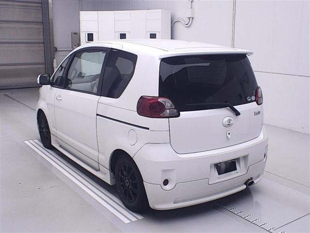 TOYOTA PORTE 2008