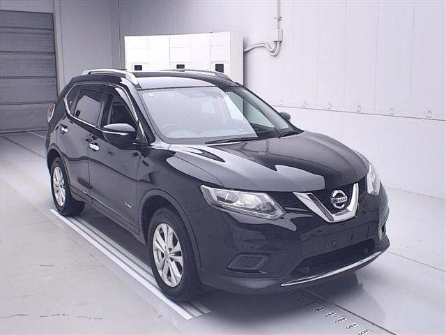 NISSAN X-TRAIL 2016