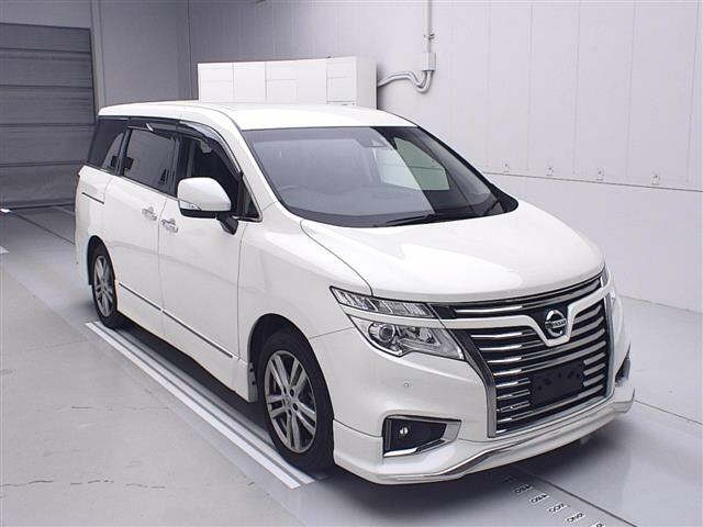 NISSAN ELGRAND 2018