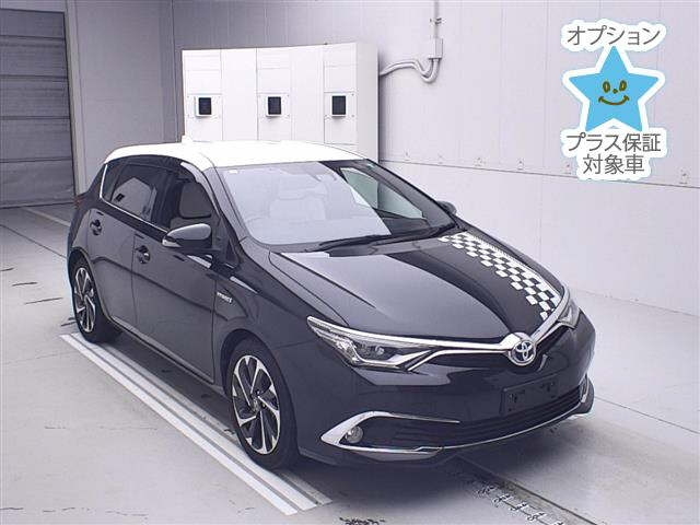 TOYOTA AURIS 2016