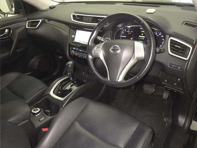 NISSAN X-TRAIL 2015