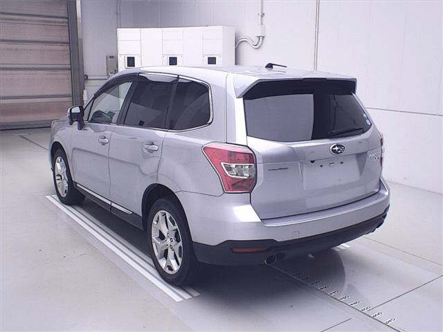 SUBARU FORESTER 2014