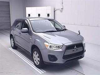 MITSUBISHI RVR 2013