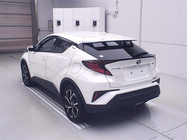 TOYOTA C-HR 2020