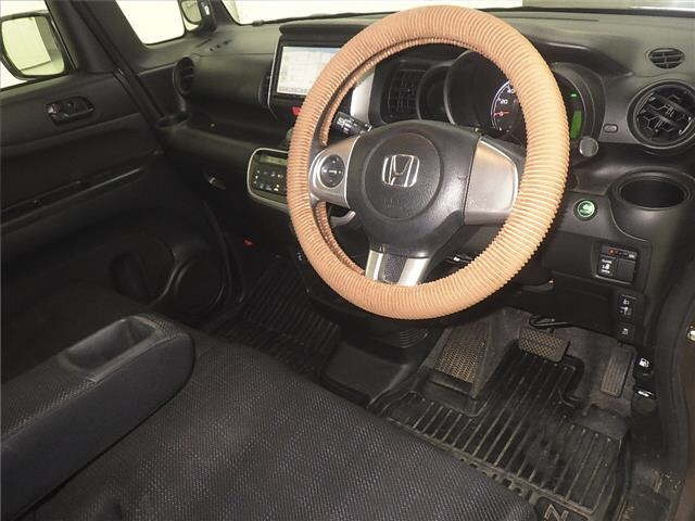 HONDA N BOX 2016