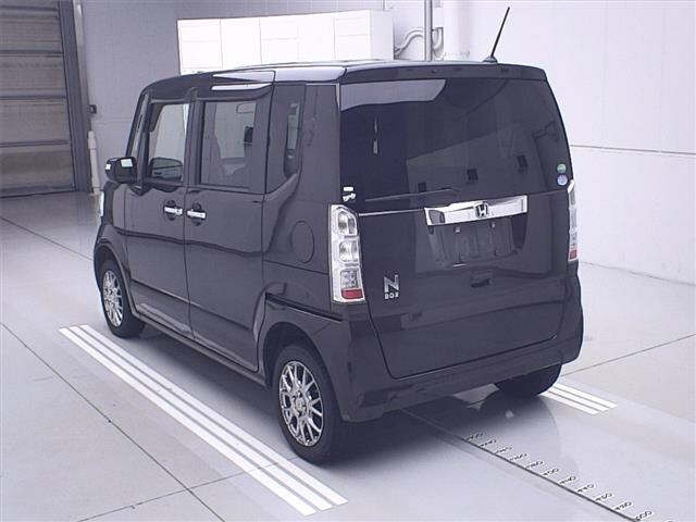 HONDA N BOX 2016