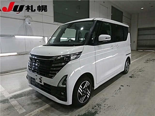 NISSAN ROOX 2023