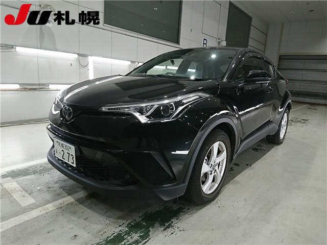 TOYOTA C-HR 2017