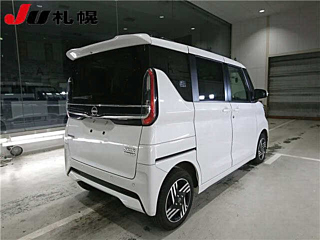 NISSAN ROOX 2023