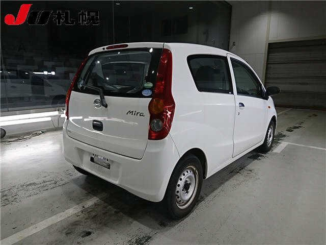 DAIHATSU MIRA 2015