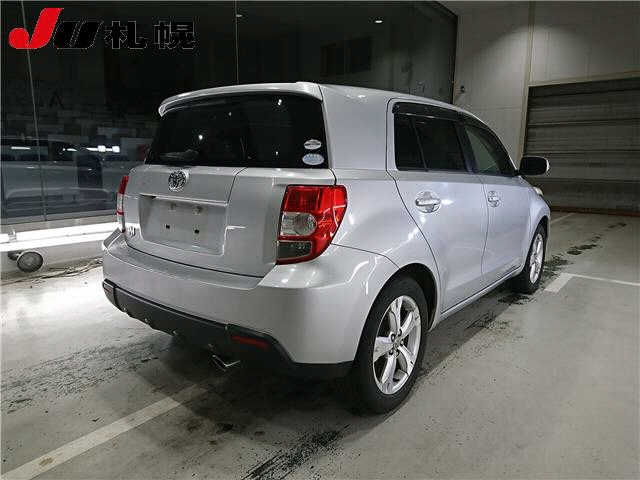 TOYOTA IST 2008
