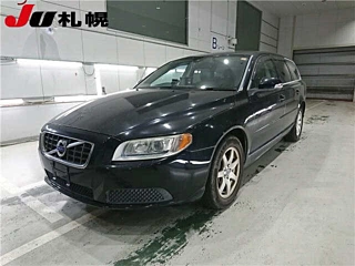 VOLVO V70 2010