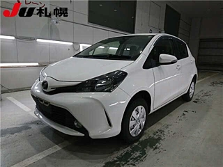 TOYOTA VITZ 2015