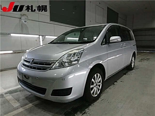 TOYOTA ISIS 2010