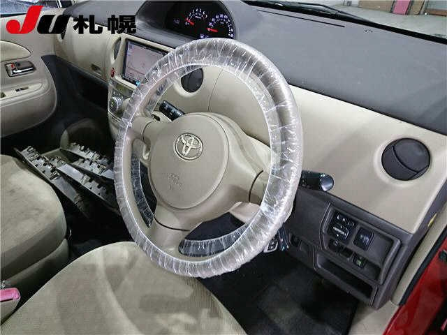TOYOTA SIENTA 2008