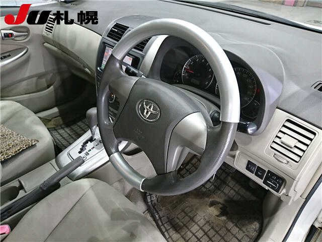 TOYOTA COROLLA AXIO 2009
