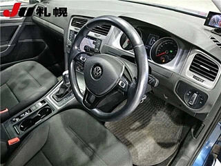 VOLKSWAGEN GOLF 2014