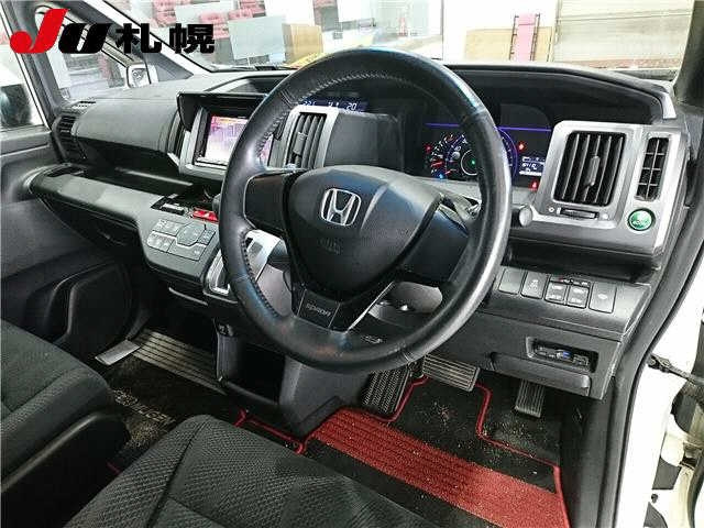 HONDA STEP WAGON 2010