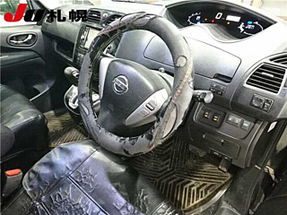 NISSAN SERENA 2014