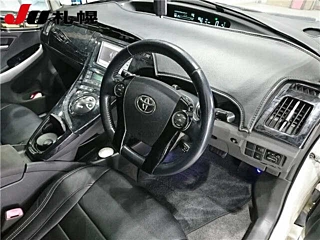 TOYOTA PRIUS 2010