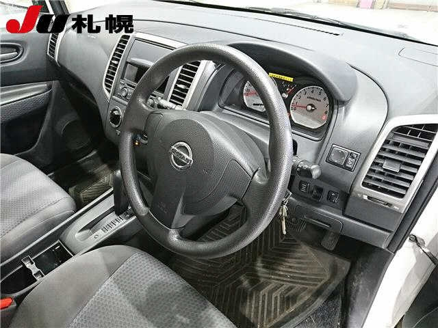 NISSAN WINGROAD 2012