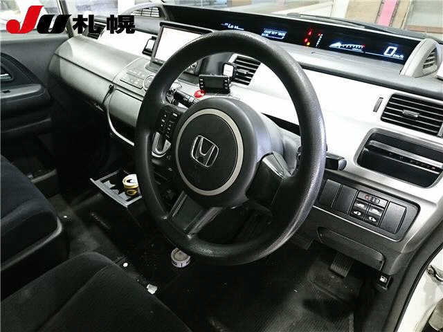 HONDA STEP WAGON 2009