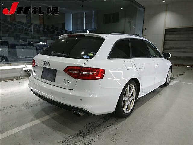 AUDI A4 2013