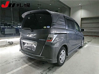 HONDA FREED 2012