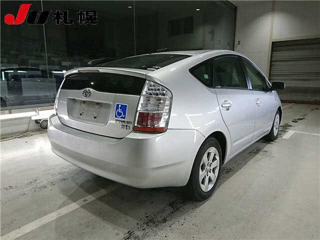 TOYOTA PRIUS 2009