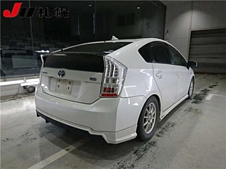 TOYOTA PRIUS 2010