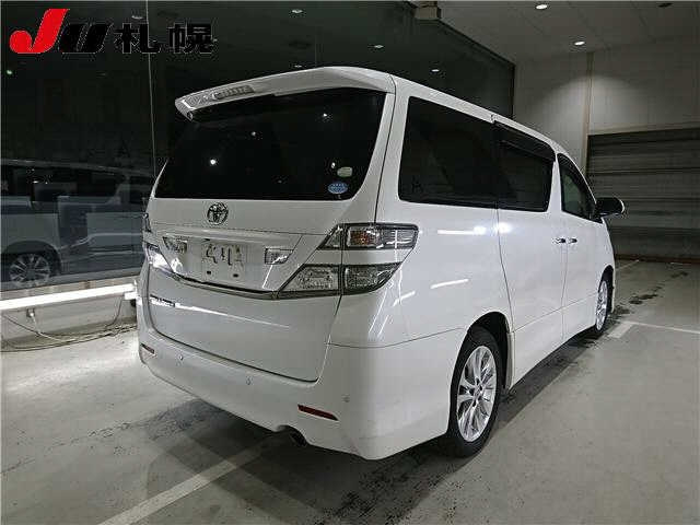 TOYOTA VELLFIRE 2009