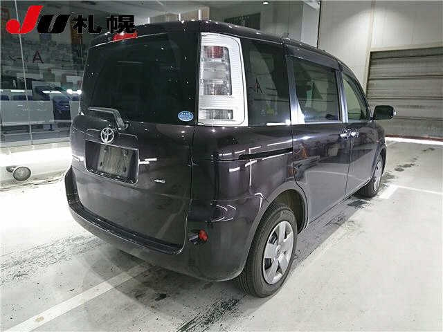 TOYOTA SIENTA 2012