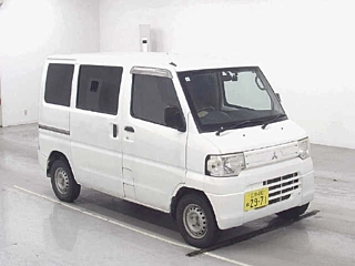 MITSUBISHI MINICAB VAN 2011