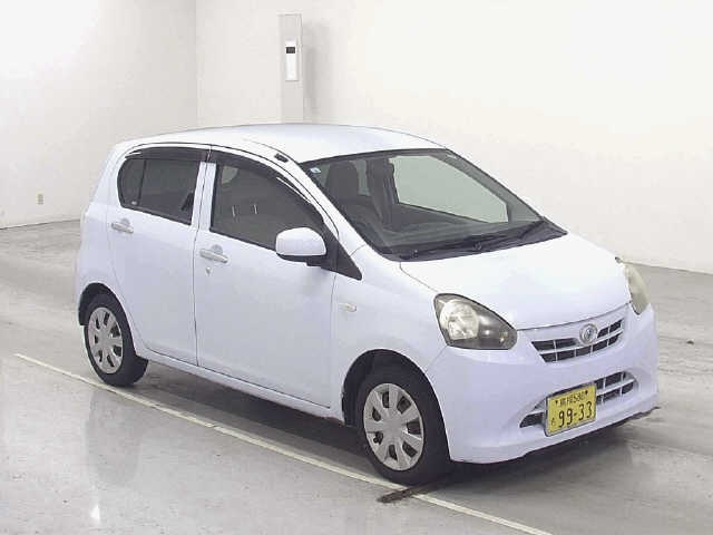 DAIHATSU MIRA E S 2011