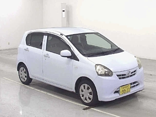 DAIHATSU MIRA E S 2011