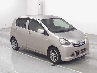 DAIHATSU MIRA E S 2013