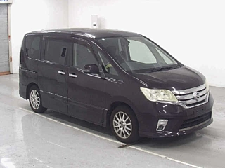 NISSAN SERENA 2011