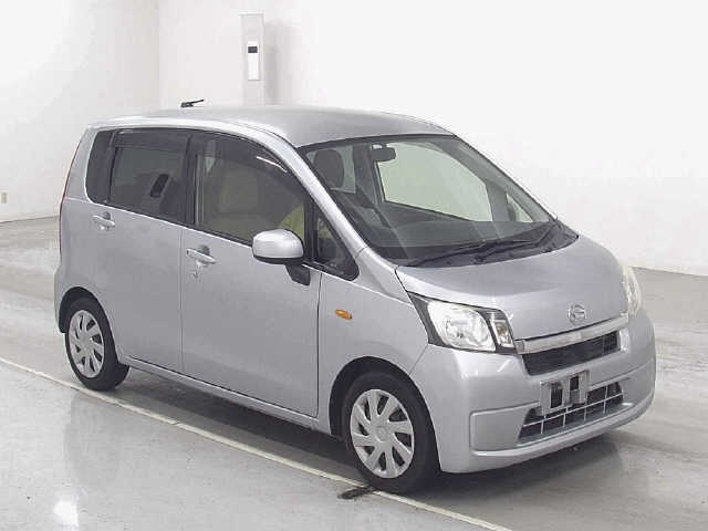 DAIHATSU MOVE 2014